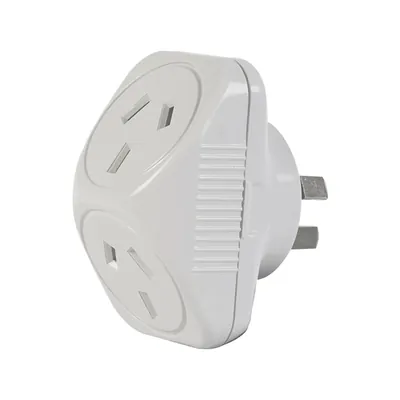 Click Triangular Double Adapter