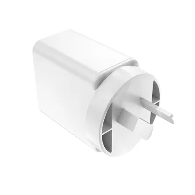 iQuick USB-A & USB-C 30W GaN II Fast Wall Power Adapter